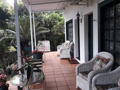 Die Stoep B & B